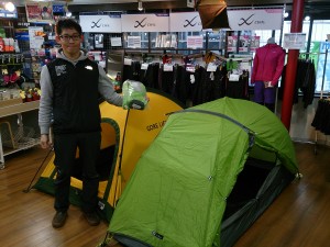 【新宿西口店】増税前にテントはいかが？