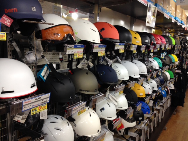 【新宿西口店】ヘルメットかぶってますか？